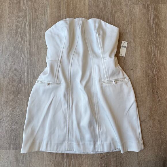 BHLDN Dresses & Skirts - BHLDN Clean Lines Strapless Mini Dress - Size S